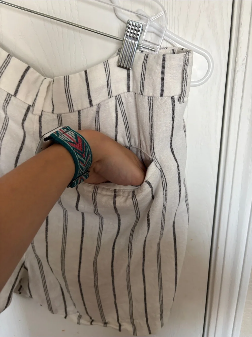 Old Navy Taylor Striped Cream and Black Linen-Blend Bermuda Shorts